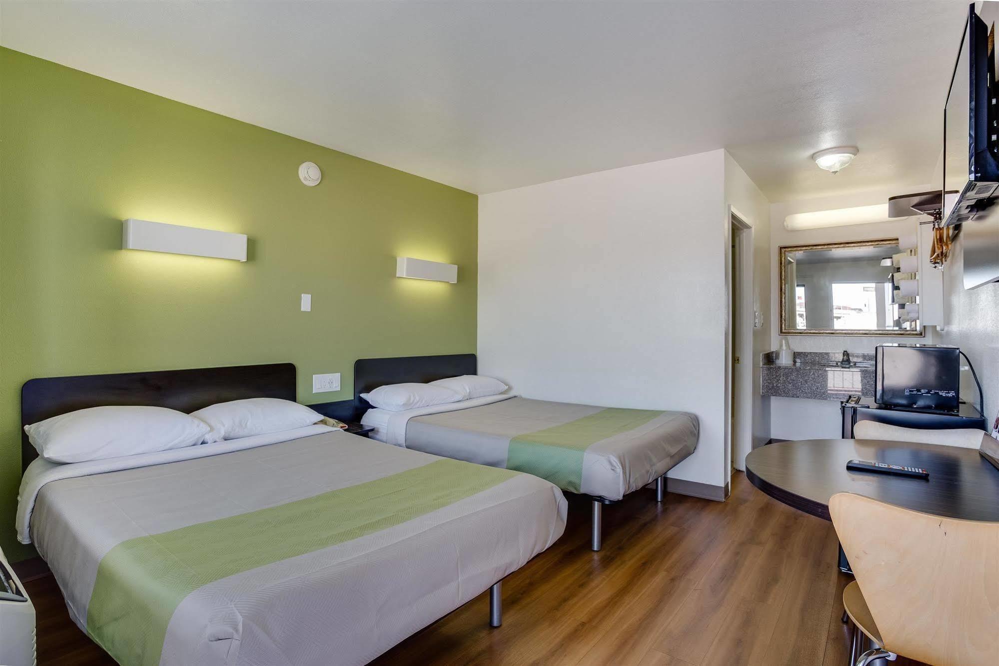 Motel 6-El Paso, Tx - West エクステリア 写真