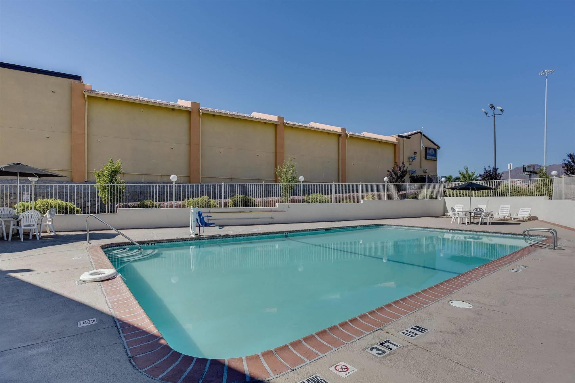 Motel 6-El Paso, Tx - West エクステリア 写真